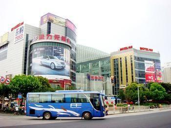Motel 168 Shanghai Pudong Huinan Metro Station Tesco Thượng Hải Ngoại thất bức ảnh